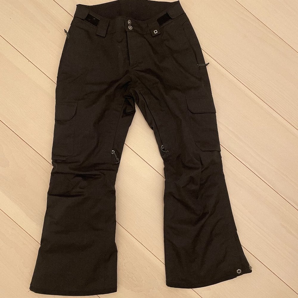 North Face Women's Ski/Snowboard Insulated Pant M similar to Freedom Pant